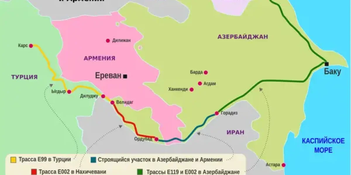 Выхода не осталось, это подготовка к войне с Азербайджаном. Как угодно надо выкидывать Пашиняна и мириться с Грузией Выхода не осталось, это подготовка к войне с Азербайджаном. Как угодно надо выкидывать Пашиняна и мириться с Грузией