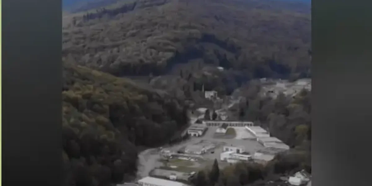 На полигоне катастрофа — убиты большие немецкие чиновники. И польский генерал вдруг как-то умер