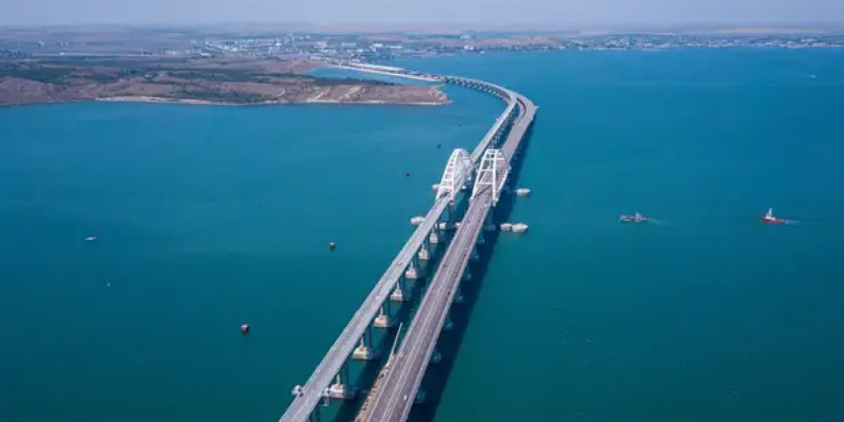 «Разобрать Крымский мост к чёртовой матери. Он построен с ошибками». Сотрудник РАН предрекает катастрофу «Разобрать Крымский мост к чёртовой матери. Он построен с ошибками». Сотрудник РАН предрекает катастрофу