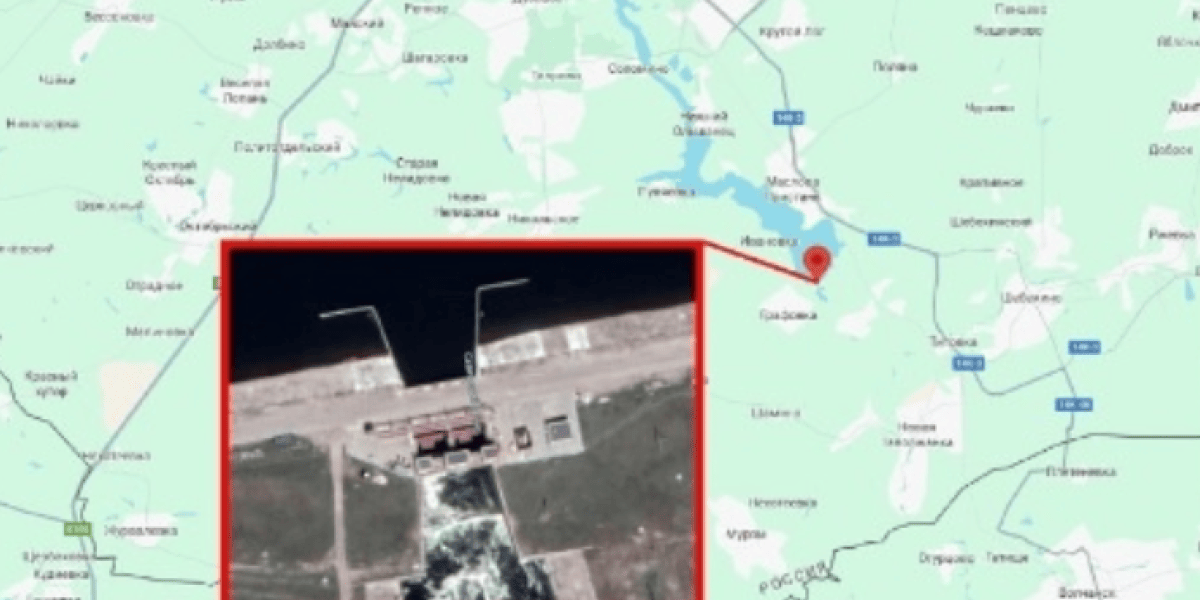 «Вода отошла от берега, повсюду взрывы, в домах дрожат стёкла» – ВСУ бьют по плотине. Белгородчина готовится к эвакуации «Вода отошла от берега, повсюду взрывы, в домах дрожат стёкла» – ВСУ бьют по плотине. Белгородчина готовится к эвакуации