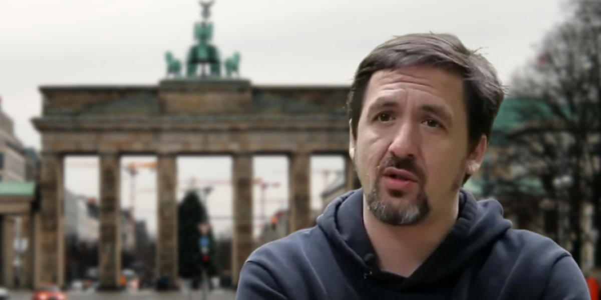 Сбежал к немцам — актёр играл героев, а стал пропагандистом ФРГ Сбежал к немцам — актёр играл героев, а стал пропагандистом ФРГ