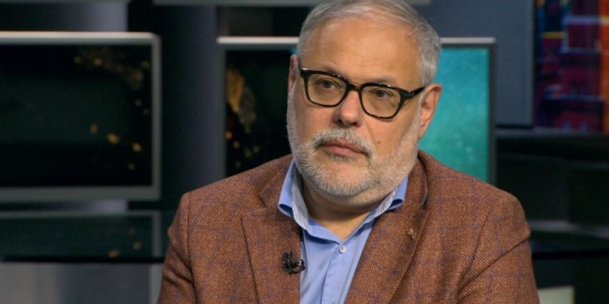 Попахивает вредительством. Финансовые власти продали рекордные объемы золото за бумажки в Китай: Хазин Попахивает вредительством. Финансовые власти продали рекордные объемы золото за бумажки в Китай: Хазин