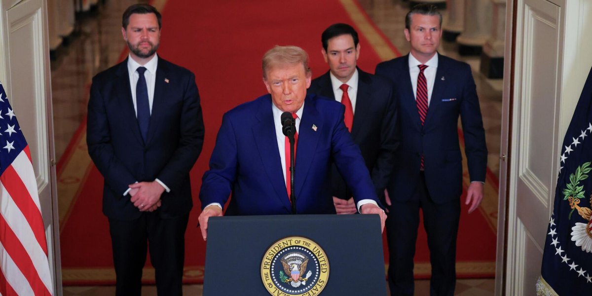 Трамп объявил войну: «крупные боевые операции» США начались в Иране Трамп объявил войну: «крупные боевые операции» США начались в Иране