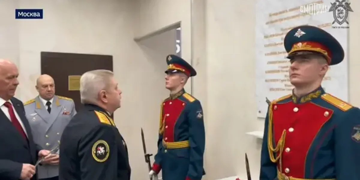 Он возвращается? Камера засняла генерала Суровикина в Москве Он возвращается? Камера засняла генерала Суровикина в Москве