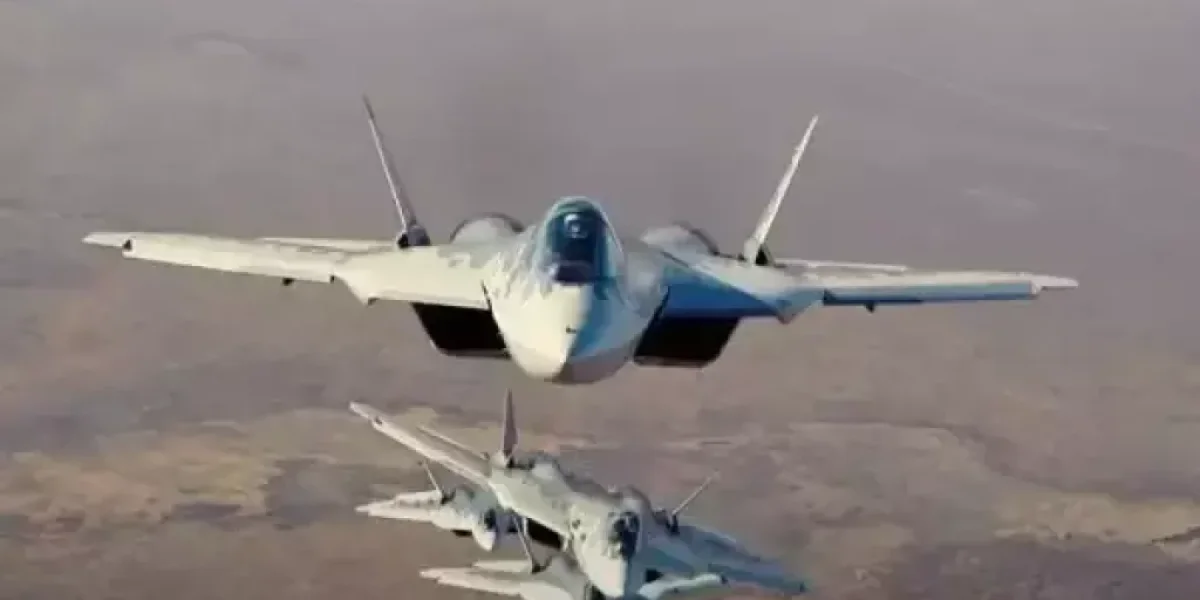Переполох на Западе: 15 «невидимок» Су-57 переброшены на Дальний Восток Переполох на Западе: 15 «невидимок» Су-57 переброшены на Дальний Восток