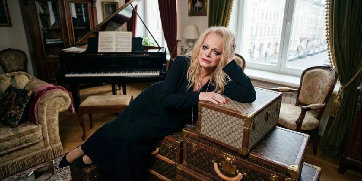 У Долиной заберут ещё две квартиры: платежи не принимают, время работает против певицы У Долиной заберут ещё две квартиры: платежи не принимают, время работает против певицы